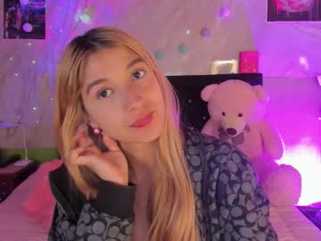 ariana_rosse__ — 2025-09-29 11:32 ariana_rosse__ — 2025-09-29 11:32