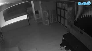 @voyeurcam-casa-salsa-panoramic Snapshot • 2026-01-08 23:34