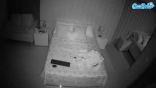 @voyeurcam-casa-salsa-bedroom-1 Instantaneu • 2026-01-11 05:08