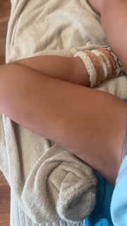 @AngelinaKis Snapshot • 2026-01-12 08:12