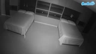 @voyeurcam-casa-salsa-versus-room Instantaneu • 2026-01-12 19:58