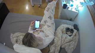 @voyeurcam-julmodels-greybed-2 Snapshot • 2026-01-12 17:10