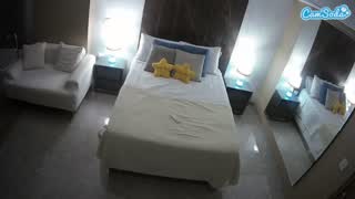 @voyeurcam-casa-salsa-bedroom-3 Snapshot • 2026-01-13 02:30