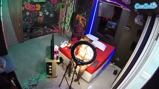 @voyeurcam-casa-salsa-disturbed Snapshot • 2026-01-13 10:02