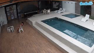 @voyeurcam-casa-salsa-gym Snapshot • 2026-01-13 17:20
