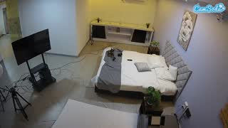 @voyeurcam-jb-office-1 Snapshot • 2026-01-13 16:20