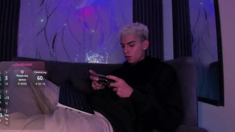 @Room_69x Snapshot • 2026-01-14 06:46