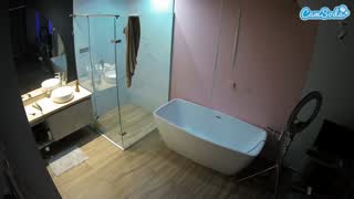 @voyeurcam-casa-salsa-bathroom-2 Snapshot • 2026-01-14 00:40