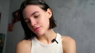 @HarrietDeeks Snapshot • 2026-01-15 09:36