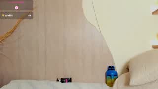 @VaneLips Snapshot • 2026-01-15 06:20