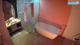 @voyeurcam-casa-salsa-bathroom-2 Snapshot • 2026-01-16 00:31