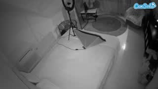 @voyeurcam-julmodels-whitebed-4 Snapshot • 2026-01-19 22:32