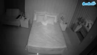 @voyeurcam-casa-salsa-bedroom-1 Instantaneu • 2026-01-26 05:03