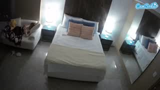 @voyeurcam-casa-salsa-bedroom-3 Snapshot • 2026-01-26 04:54