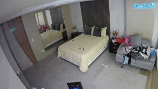 @voyeurcam-casa-salsa-bedroom-4 Snapshot • 2026-02-05 22:49