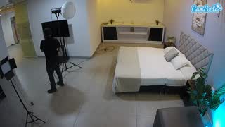 @voyeurcam-jb-office-1 Snapshot • 2026-02-05 22:06