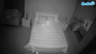 @voyeurcam-casa-salsa-bedroom-1 Instantaneu • 2026-02-09 01:04