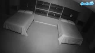 @voyeurcam-casa-salsa-versus-room Instantaneu • 2026-02-09 05:35