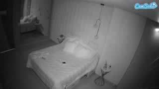 @voyeurcam-casa-salsa-bathroom-2 Snapshot • 2026-02-12 12:14