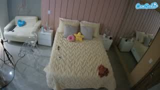 @voyeurcam-casa-salsa-bedroom-1 Instantaneu • 2026-02-18 18:50