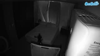 @voyeurcam-casa-salsa-bedroom-8 Snapshot • 2026-02-18 18:32
