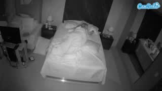 @voyeurcam-casa-salsa-bedroom-3 Snapshot • 2026-02-26 13:37