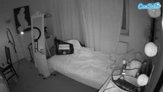 @voyeurcam-julmodels-reallife-3 Snapshot • 2026-02-26 11:45