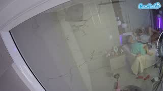 @voyeurcam-casa-salsa-bathroom-10 Snapshot • 2026-03-02 00:25