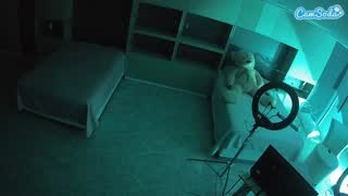 @voyeurcam-casa-salsa-versus-room Instantaneu • 2026-03-13 10:31